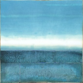 Onda dopo onda il mare si avvicina placidamente. (a)